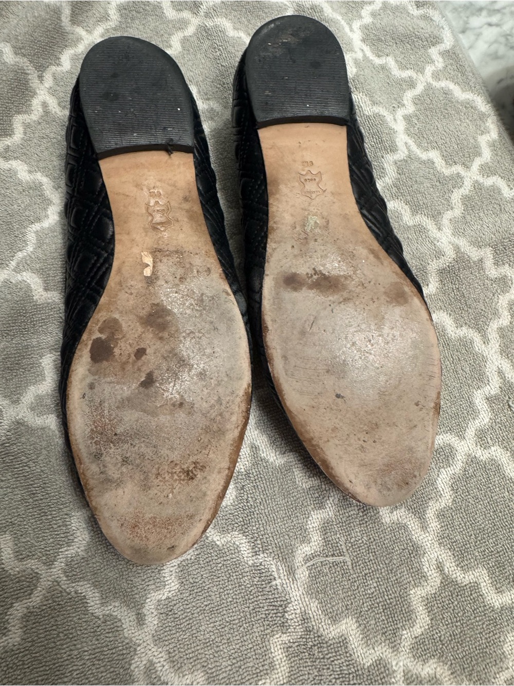 Tory Burch Black Quilted Leather Ballet Flat with Logo Bow - Picture 3 of 7